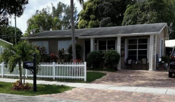 4241 NE 1st Ter, Deerfield Beach, Florida 33064, image 1