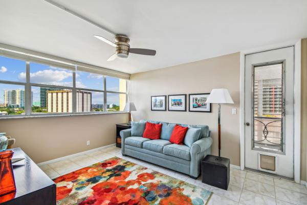 Lake Point Tower & Marina, 100 Golden Isles Dr #708, Hallandale Beach, Florida 33009, image 2