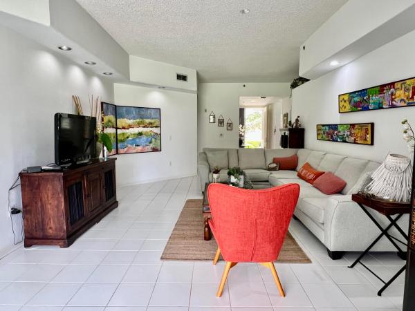 2431 NW 59th St #404, Boca Raton, Florida 33496, image 2