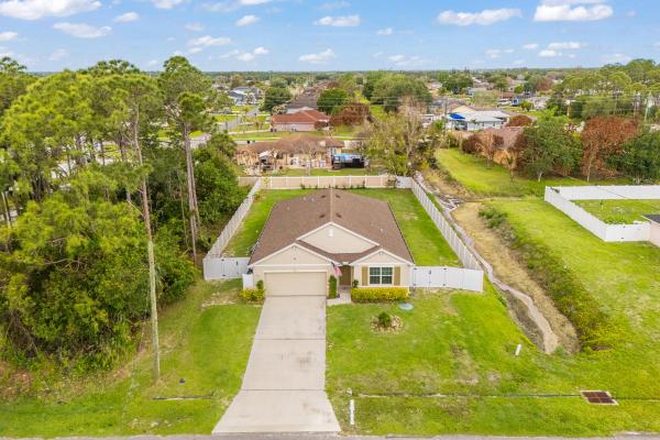 502 NW Kingston St, Port St. Lucie, Florida 34983, image 2
