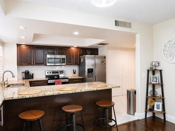 Wellesley At Lake Clarke Shores, 8111 Northboro Ct #11D, Lake Clarke Shores, Florida 33406, image 1