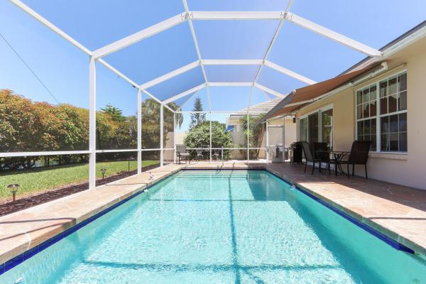 Sun Terrace At Lake Catherine, 1071 Bedford Ave, Palm Beach Gardens, Florida 33403, image 2