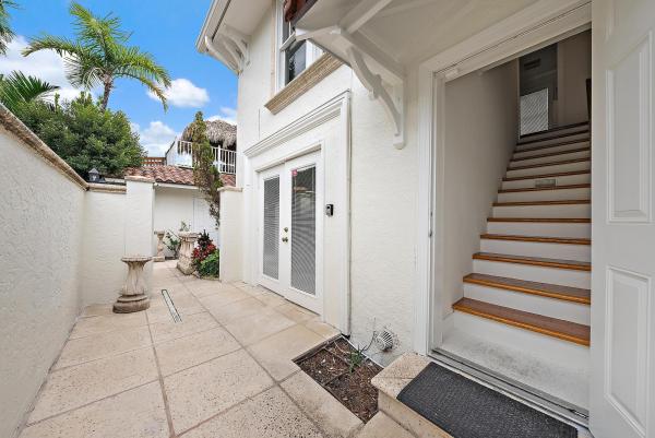 Gruber Carlberg, 228 9th St, West Palm Beach, Florida 33401, image 2
