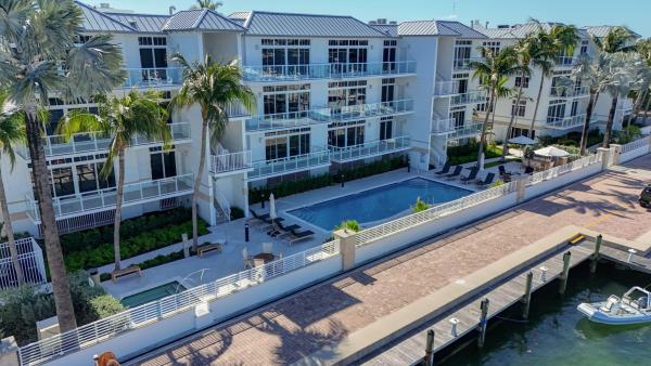 182 Lake Dr #5-301, Palm Beach Shores, Florida 33404, image 1