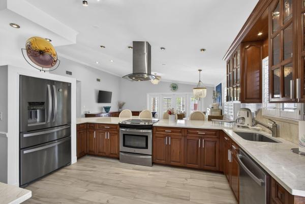St Tropez At Crystal Pointe, 13230 Saint Tropez Cir, Palm Beach Gardens, Florida 33410, image 1