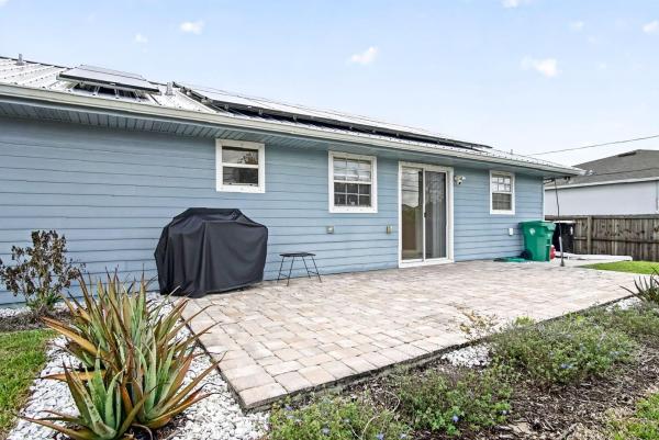Palm Trails, 1146 SW Del Rio Blvd, Port St. Lucie, Florida 34953, image 1