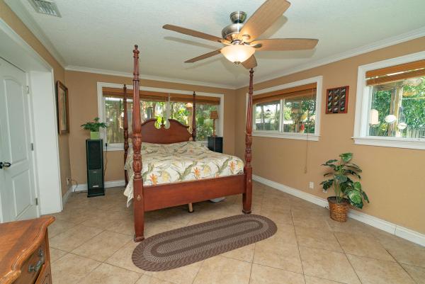 Croissant Park, 820 SW 18th Ct, Fort Lauderdale, Florida 33315, image 3