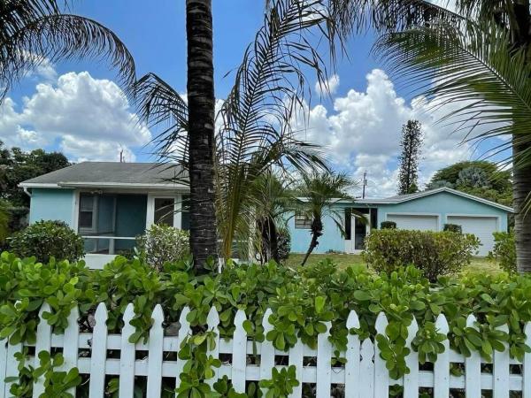 Sky Ranch, 683 Mercury St, West Palm Beach, Florida 33406, image 3