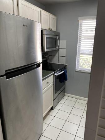 Greenway Village North, 61 East Ct, Royal Palm Beach, Florida 33411, image 3