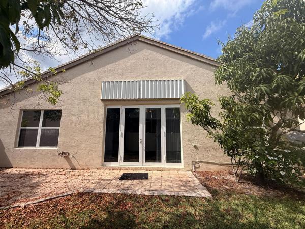10372 Old Winston Ct, Lake Worth, Florida 33449, image 1