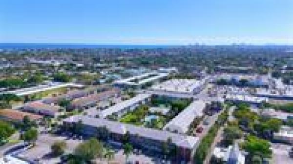 Lighthouse Point Gardens South, 2050 NE 39th St #108S, Lighthouse Point, Florida 33064, image 1