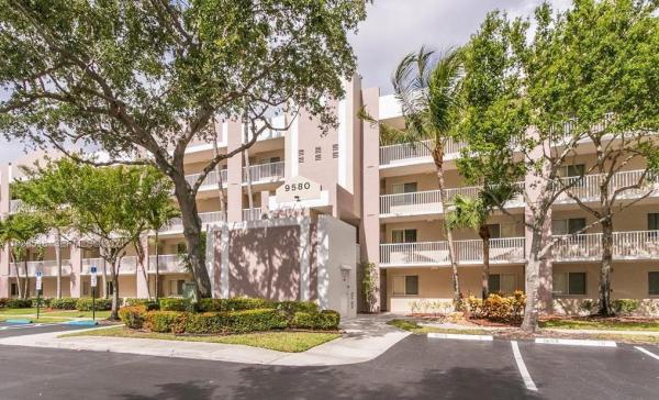 Weldon, 9580 Weldon Cir #K304, Tamarac, Florida 33321, image 3