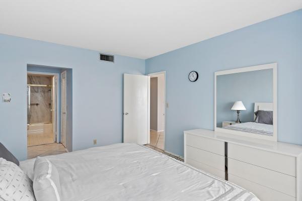 Galt Ocean Club, 3800 Galt Ocean Dr #607, Fort Lauderdale, Florida 33308, image 2