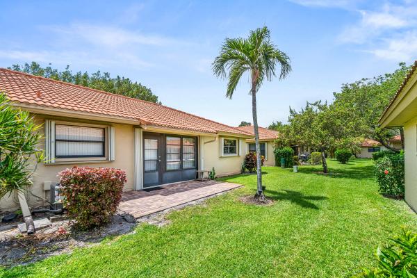 Bent Tree Villas West, 4625 Rosewood Tree Ct #A, Boynton Beach, Florida 33436, image 2