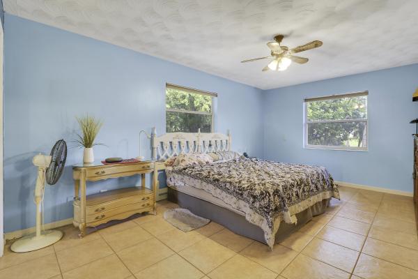 16296 81st Ln N, Loxahatchee, Florida 33470, image 2