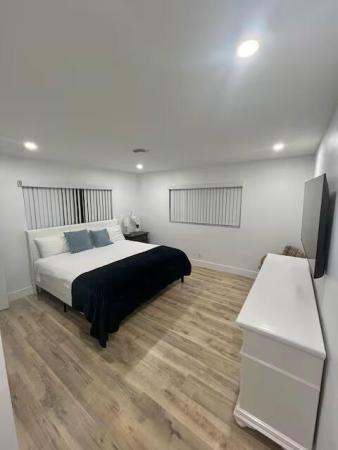 The Cove, 739 SE 12th Ave, Deerfield Beach, Florida 33441, image 1