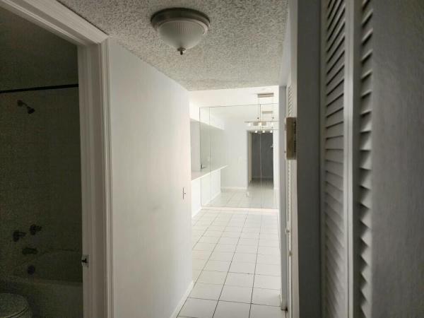 Waterside Village Of Palm Beach, 176 Waterside Dr, Hypoluxo, Florida 33462, image 3