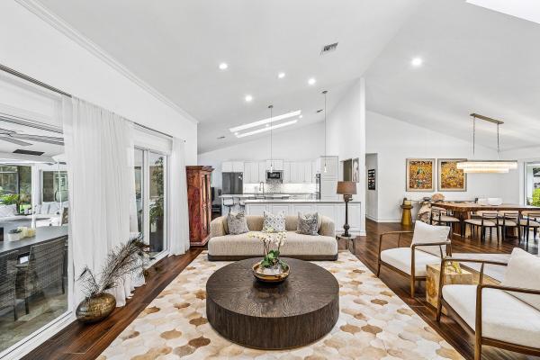 Woodfield Hunt Club, 3030 Canterbury Dr, Boca Raton, Florida 33434, image 1
