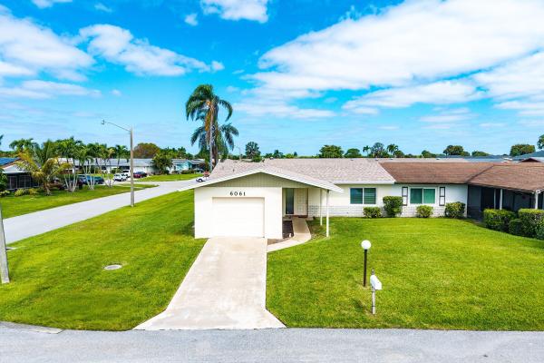 Delray Villas 4 & 5, 6061 Stanley Ln, Delray Beach, Florida 33484, image 1