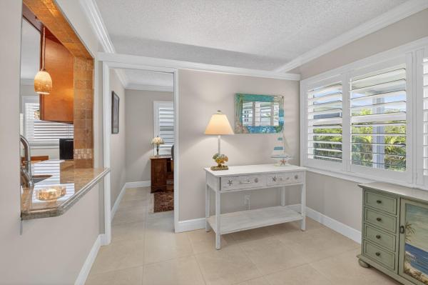 Palm Beach Leisureville, 1709 SW 20th St, Boynton Beach, Florida 33426, image 1