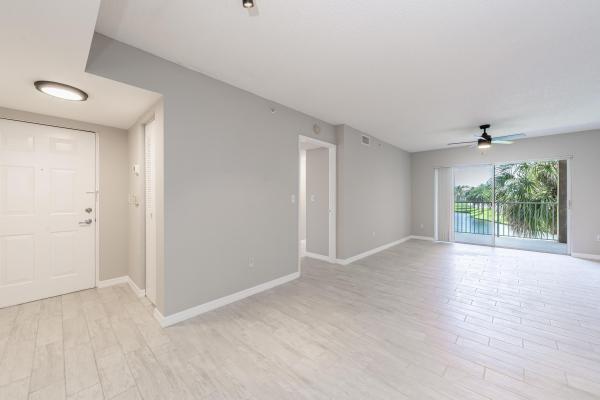 Royal Grand, 2600 S University Dr #208, Davie, Florida 33328, image 1