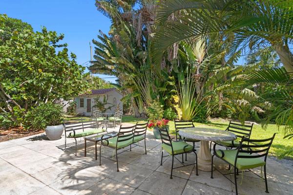 112 Yale Dr, Lake Worth, Florida 33460, image 2