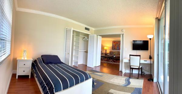 Palm-Aire Country Club 9, 823 Cypress Blvd #201, Pompano Beach, Florida 33069, image 1