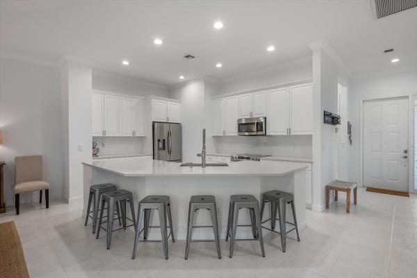 Shady Oaks, 2920 Twin Oaks Way, Wellington, Florida 33414, image 3