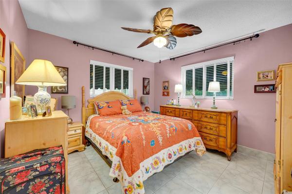Mainlands Of Tamarac Lakes, 4600 NW 45th St, Tamarac, Florida 33319, image 1