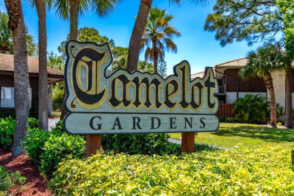 Camelot Gardens, 3302 SE Guinevere Ln #B, Port St. Lucie, Florida 34952, image 1