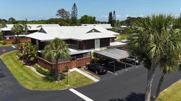 Camelot Gardens, 3302 SE Guinevere Ln #B, Port St. Lucie, Florida 34952, image 2