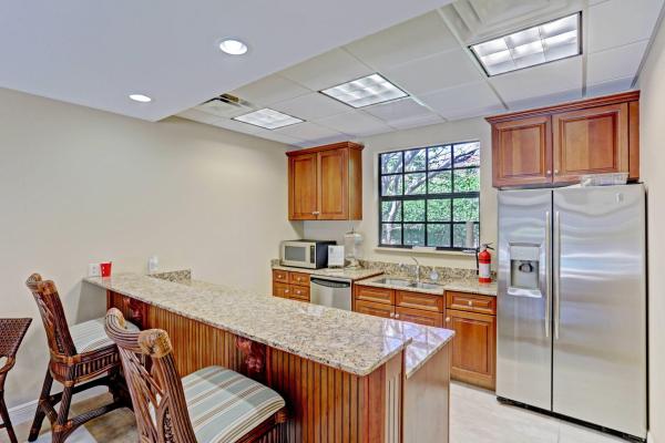 Casa Del Sol Of Tequesta, 803 Del Sol Cir, Tequesta, Florida 33469, image 2