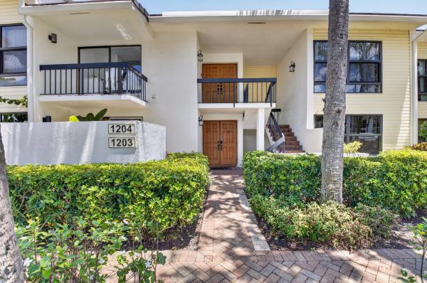 Willow Wood Gardens At Boca West Country Club, 6760 Willow Wood Dr #1204, Boca Raton, Florida 33434, image 3