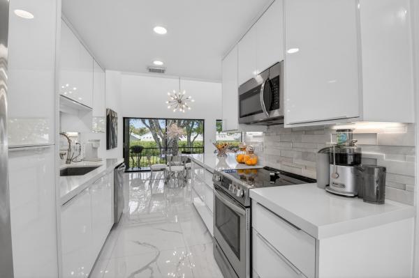 Willow Wood Gardens At Boca West Country Club, 6760 Willow Wood Dr #1204, Boca Raton, Florida 33434, image 2
