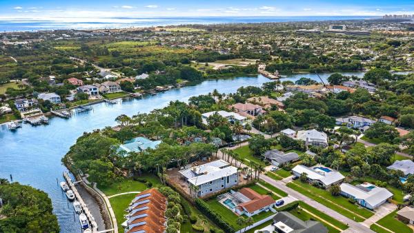 Windsor Estates, 2267 Windsor Rd, Palm Beach Gardens, Florida 33410, image 2
