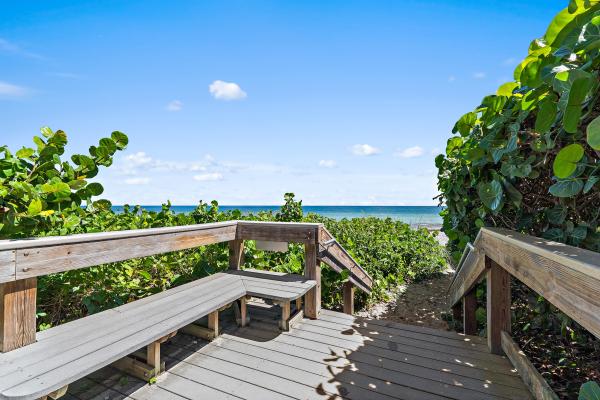 The Greenbrier, 50 Celestial Way #310, Juno Beach, Florida 33408, image 3