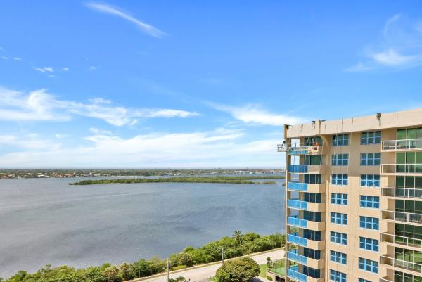 Connemara, 5420 N Ocean Dr #2201, Riviera Beach, Florida 33404, image 3