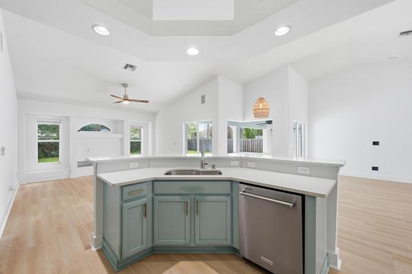 Riverview, 809 SE Lansdowne Ave, Port St. Lucie, Florida 34983, image 1