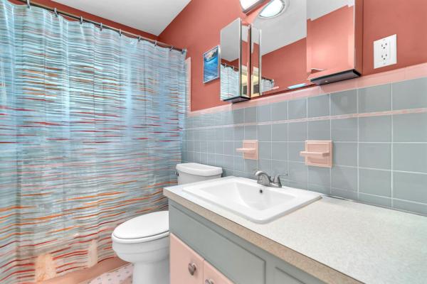 March Estates, 601 NW 29th St, Wilton Manors, Florida 33311, image 2