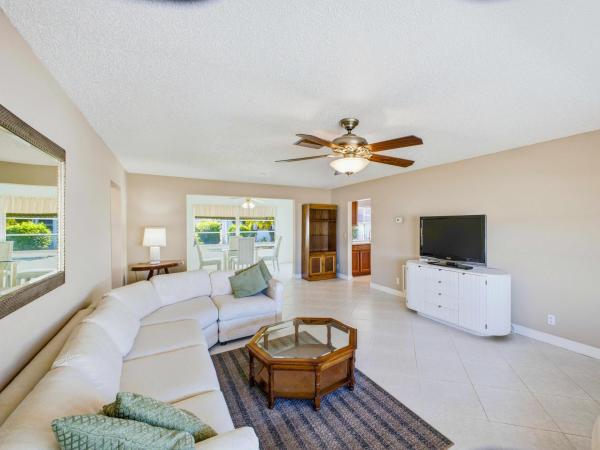 Palm Beach Leisureville, 2020 SW 17th Ave, Boynton Beach, Florida 33426, image 3