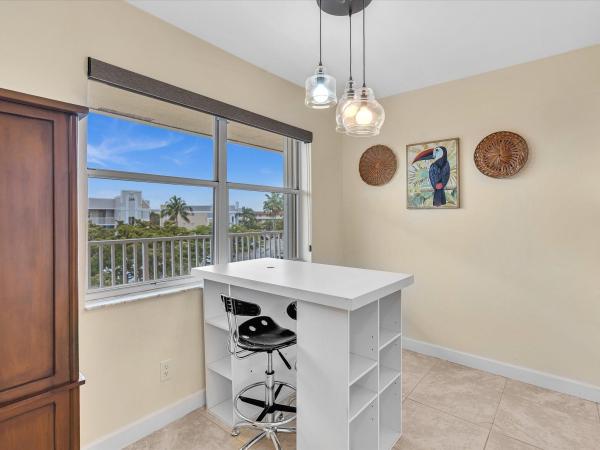 Sunrise Lakes 4, 10315 NW 24th Pl #404, Sunrise, Florida 33322, image 1
