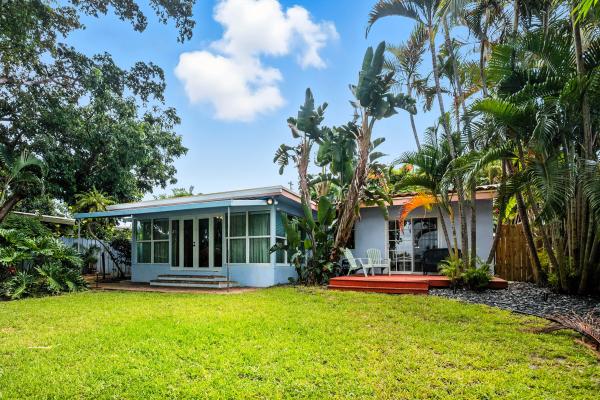 Lauder Gate, 1625 NE 20th Ave, Fort Lauderdale, Florida 33305, image 1
