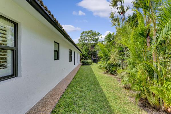 Timbercreek, 2425 NW 26th St, Boca Raton, Florida 33431, image 1