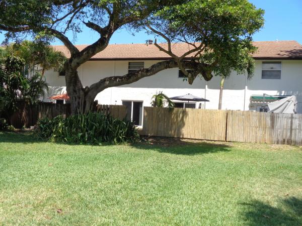 Sherwood Forest, 1917 NE 3rd St #103, Deerfield Beach, Florida 33441, image 2