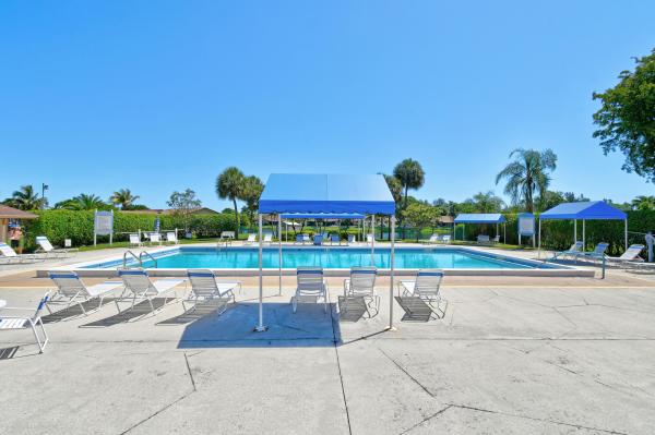 The Club At Boynton Lakes, 4 Knightsbridge Ln, Boynton Beach, Florida 33426, image 2