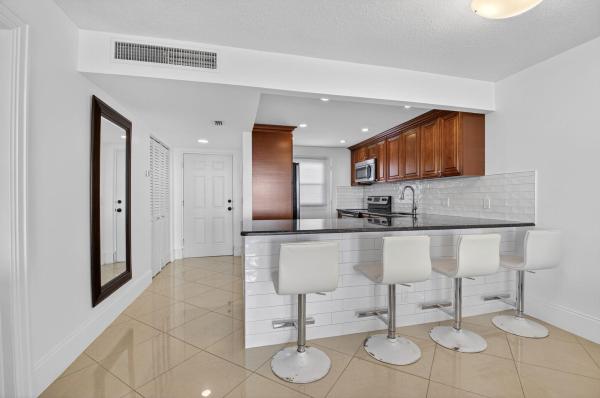 Boca Teeca, 5500 NW 2nd Ave #718, Boca Raton, Florida 33487, image 1