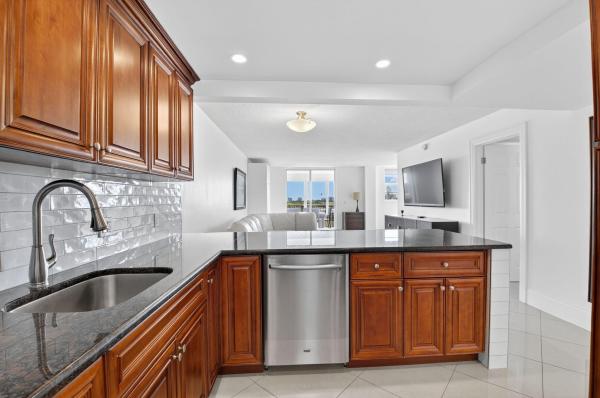 Boca Teeca, 5500 NW 2nd Ave #718, Boca Raton, Florida 33487, image 3