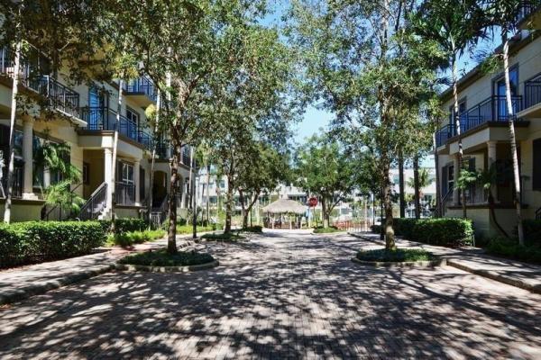 Wilton Station, 2625 NE 14th Ave #114, Wilton Manors, Florida 33334, image 1