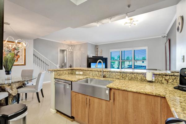 Wilton Station, 2625 NE 14th Ave #114, Wilton Manors, Florida 33334, image 1