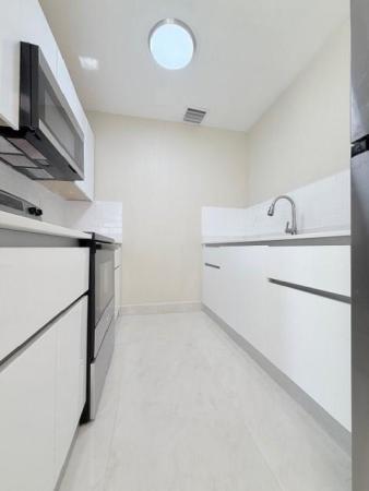 Placido Place, 53 NE 16th Pl, Fort Lauderdale, Florida 33305, image 1